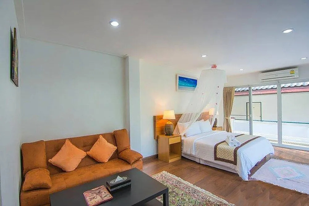 West Wonder Riverside Resort