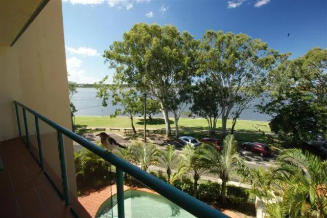 The Esplanade Riverview Holiday Apartments