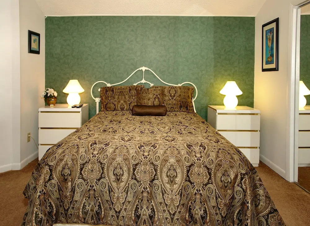 Sleeping Beauty 511 - Two Bedroom Cabin