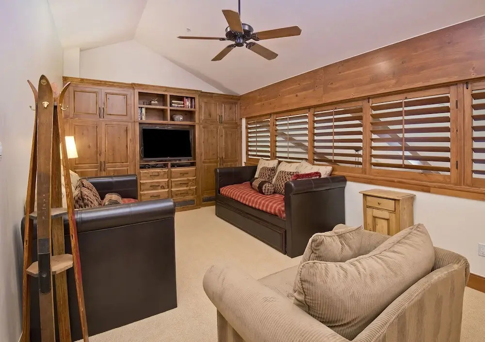 Luxury Penthouse at Bear Paw Lodge