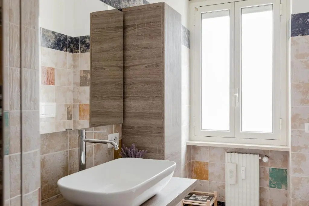 Scarfoglio Apartment, 4 persone, 2 camere, balcone, Wi-Fi, Stazione Tiburtina