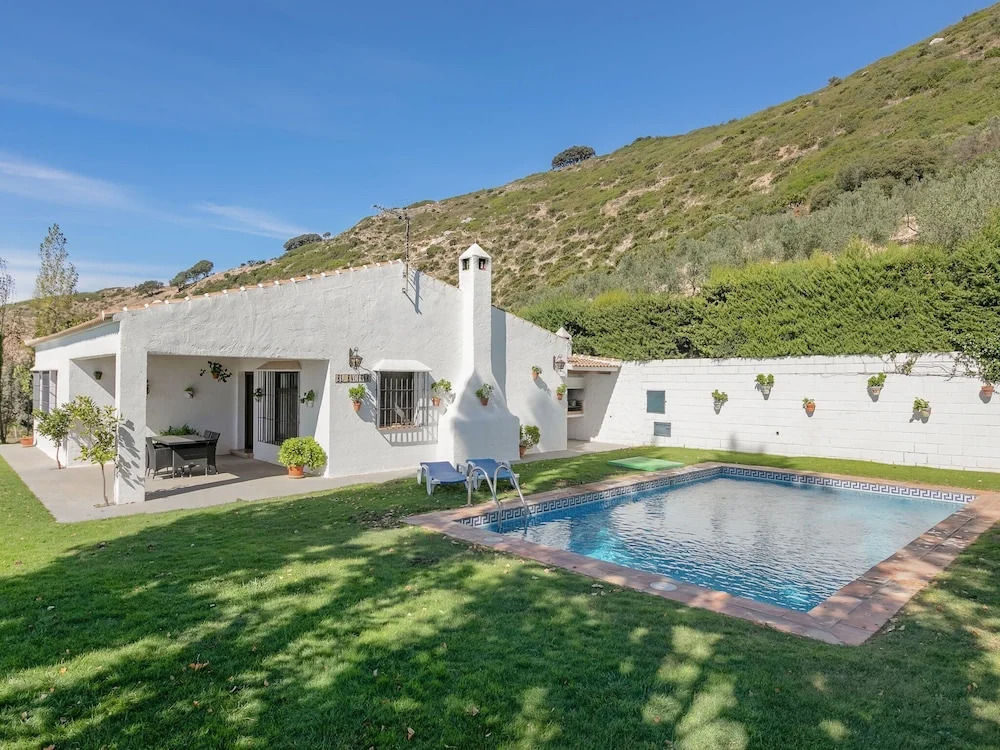 Cottage in La Joya Near El Torcal