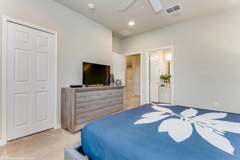4007 Oakrise Loop