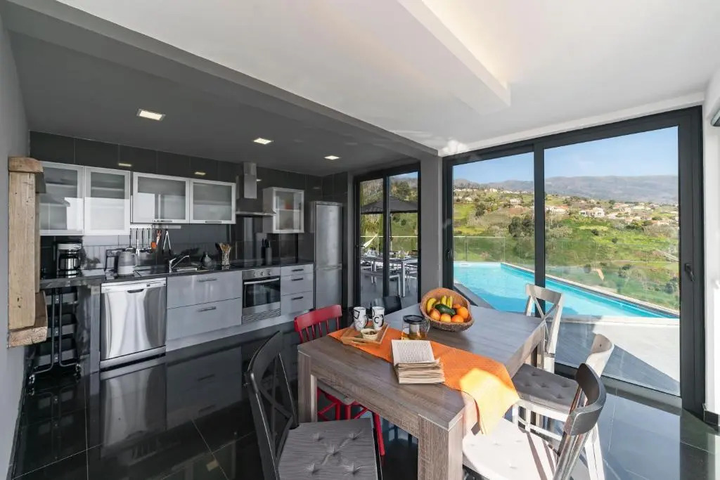 Villa Clementina | Cliffs&Ocean | Heated Pool
