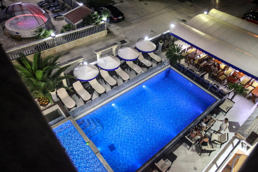 Aparthotel Villa Primafila