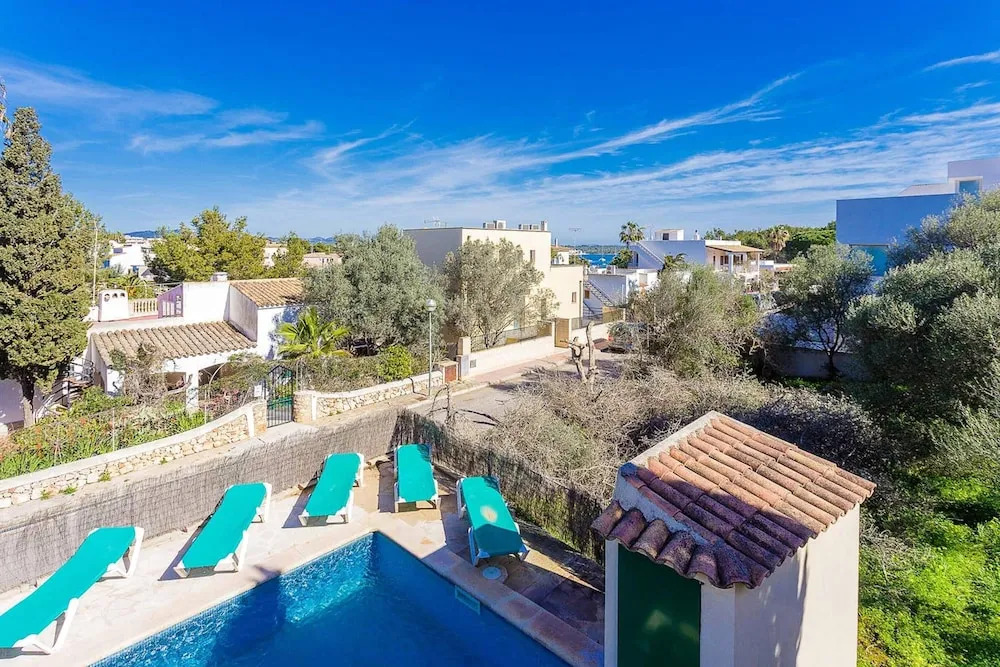 Villa With 5 Bedrooms in Portocolom, With Wonderful City View, Private Pool, Enclosed Garden Near the Beach