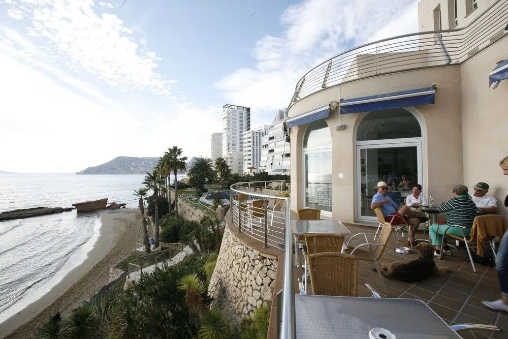 Exclusive Frontline Apt. in Luxury Residence