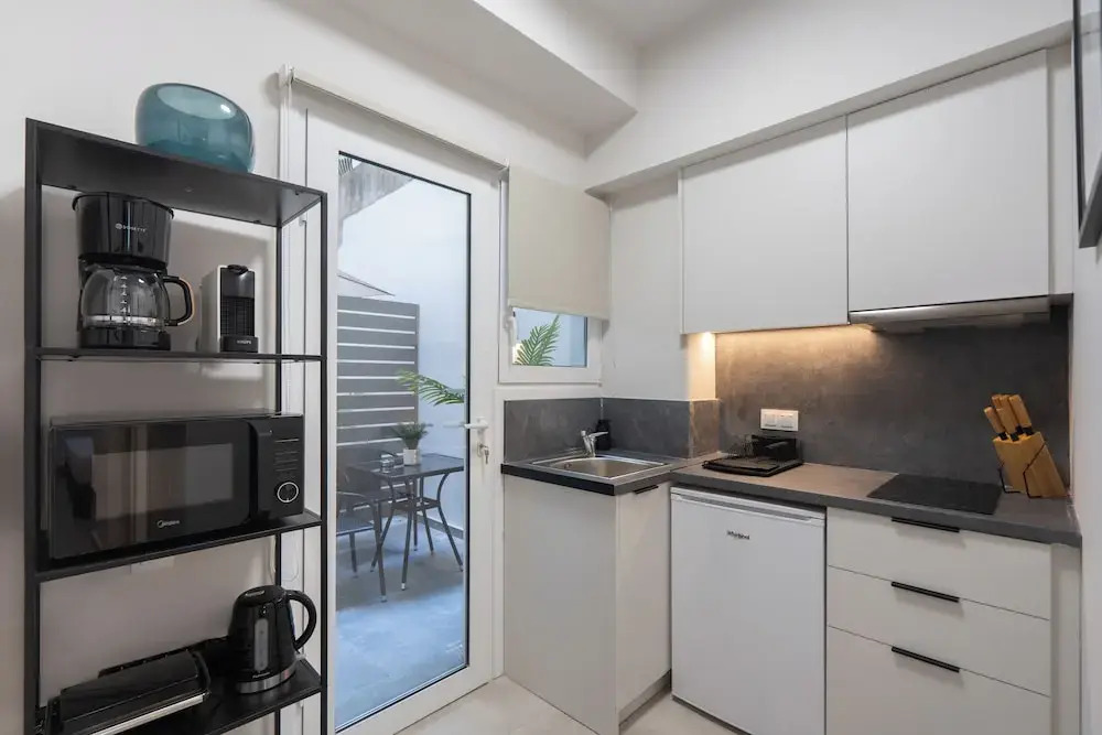 Aminandrou Boutique Apartments, Walk to Acropolis