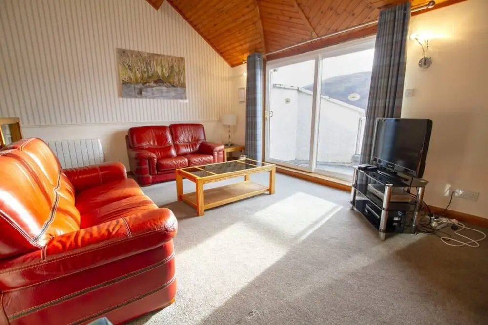 Lochside Lodge 04 Loch Rannoch Highland Club