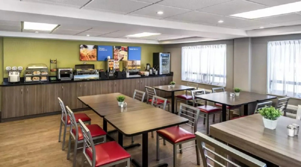 Comfort Inn South