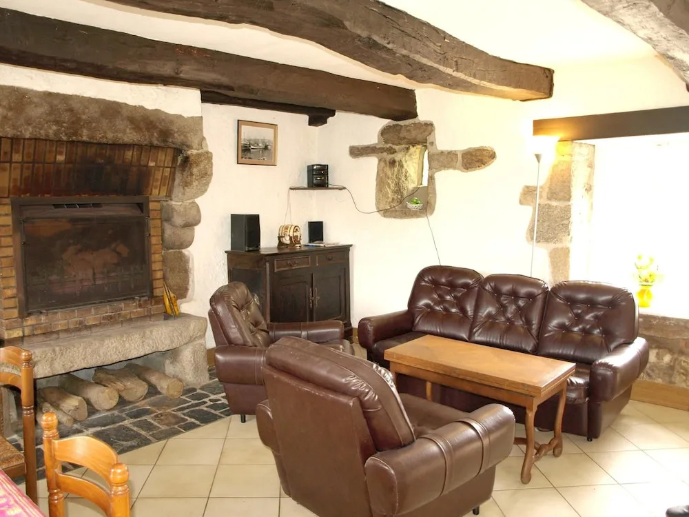 House With 3 Bedrooms in Sibiril, With Furnished Garden - 3 km From th