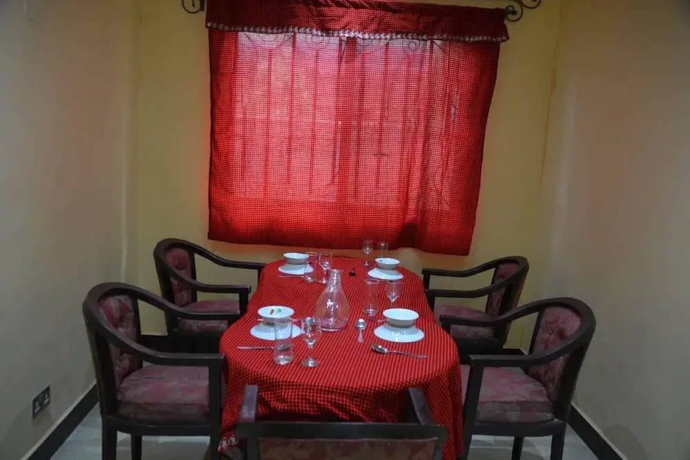Mtango House Sakina - Hostel
