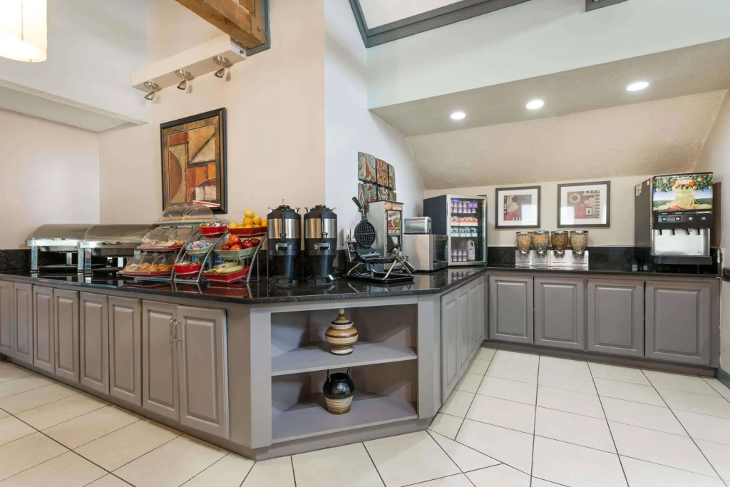 Extended Stay of Charleston