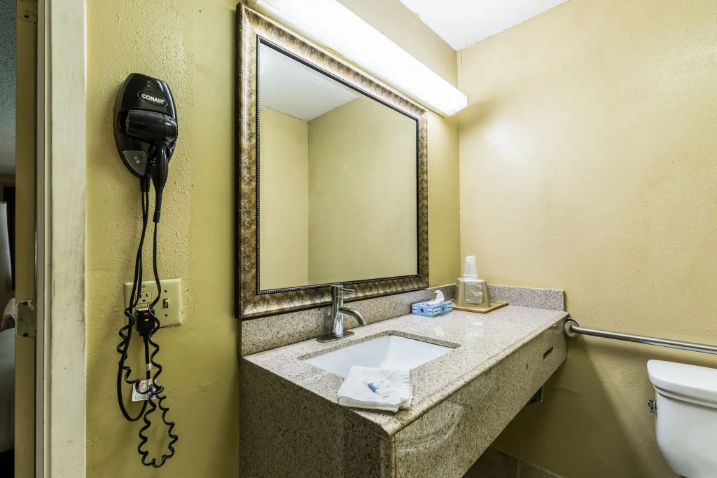 Rodeway Inn