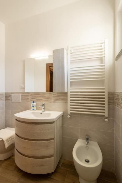 Claudia Flat - near the beach & parking