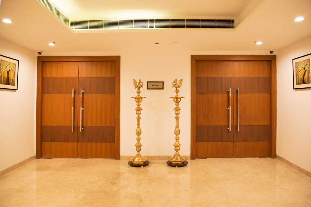 V7 Hotel