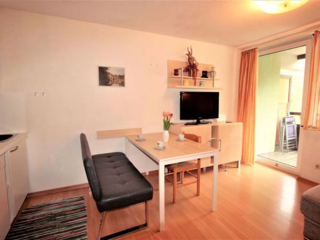Haus Achenstrasse 24857