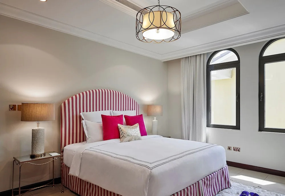 Dream Inn Dubai - Royal Palm Beach Villa
