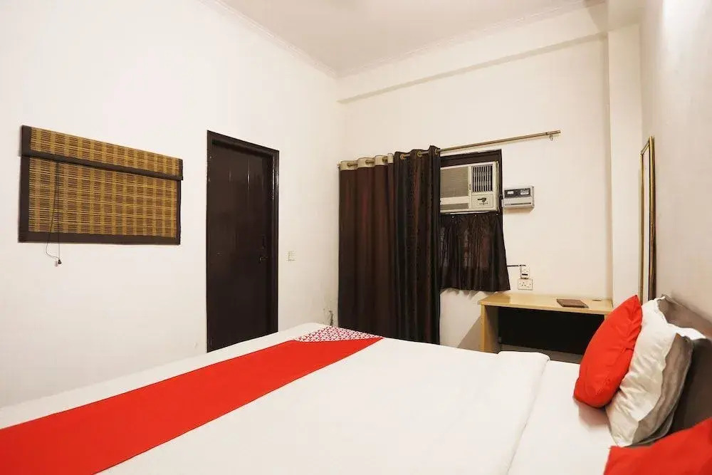 Brs Homes By OYO Rooms