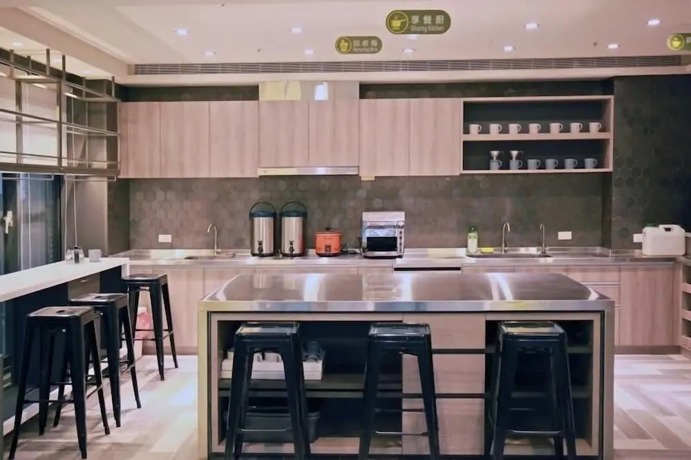 KIWI SHARE HOTEL ZHONGLI