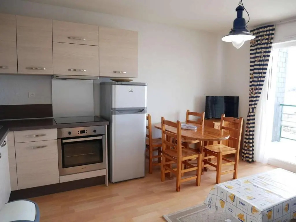 Appartement Étel, 2 pièces, 5 personnes - FR-1-479-37