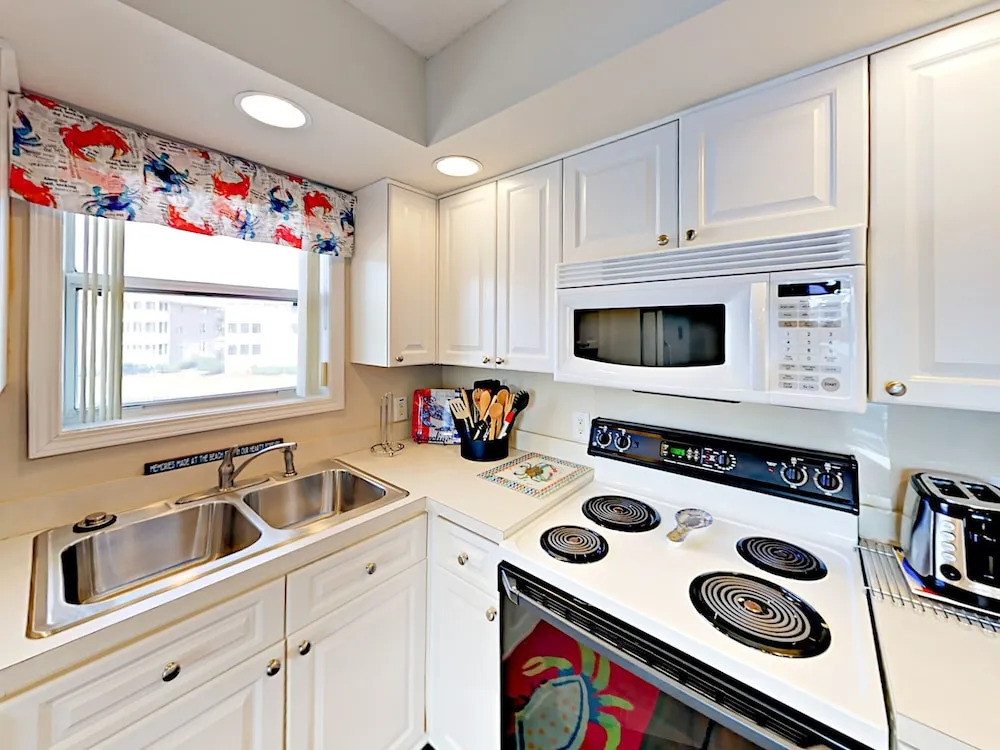 Shorehaven Condo #g-3 2 Bedrooms 2 Bathrooms Condo