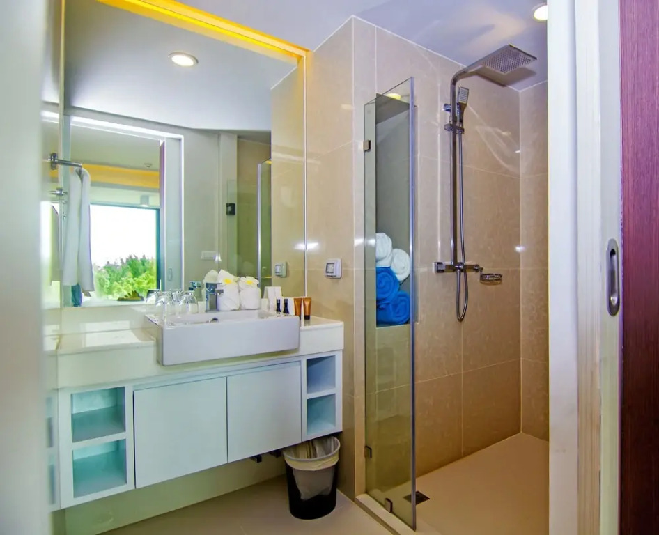 The Aristo Resort 420