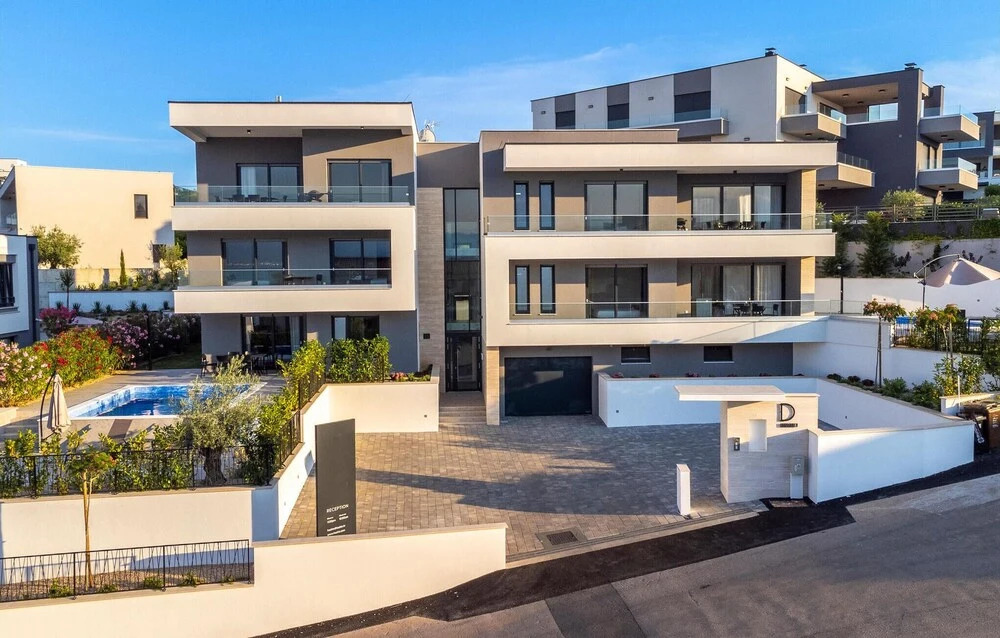 Amazing Apartment in Malinska With Wifi and 2 Bedrooms