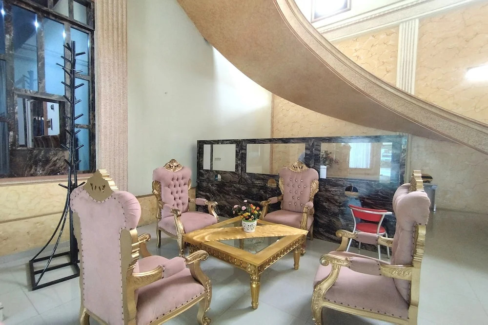 RedDoorz near Islamic Center Jambi