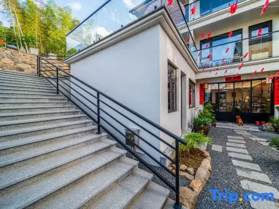 Tonglu County Jiaojiali Homestay