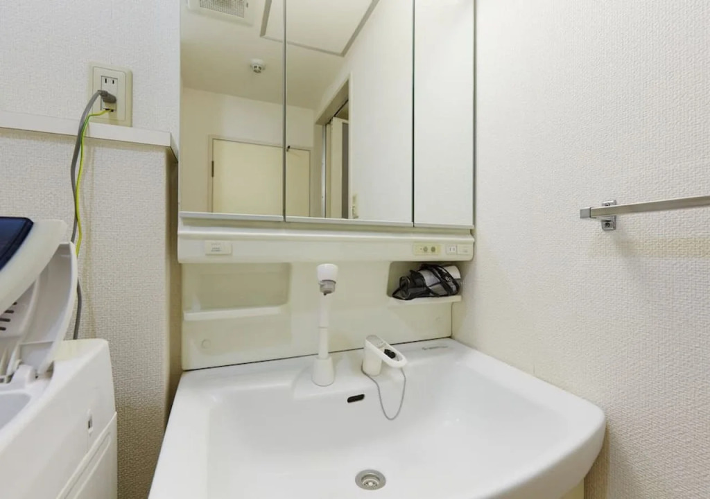 Million Apartment