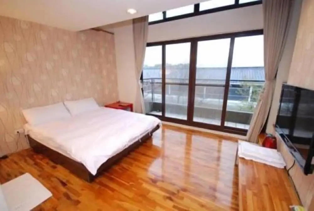 Sanyi Sakura Resort