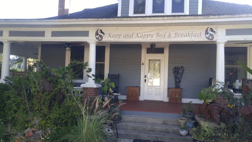 Kapp and Kappy Bed & Breakfast