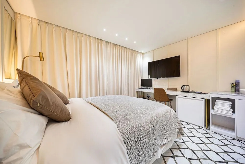 Jongno Olive Hotel