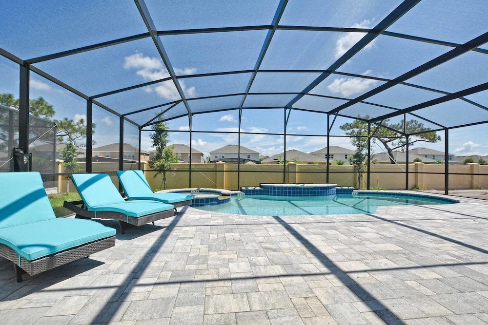 Sonoma - 6 Bedroom Pool Home- 1860SN