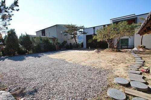 Yangpyeong Nobel Les Pension