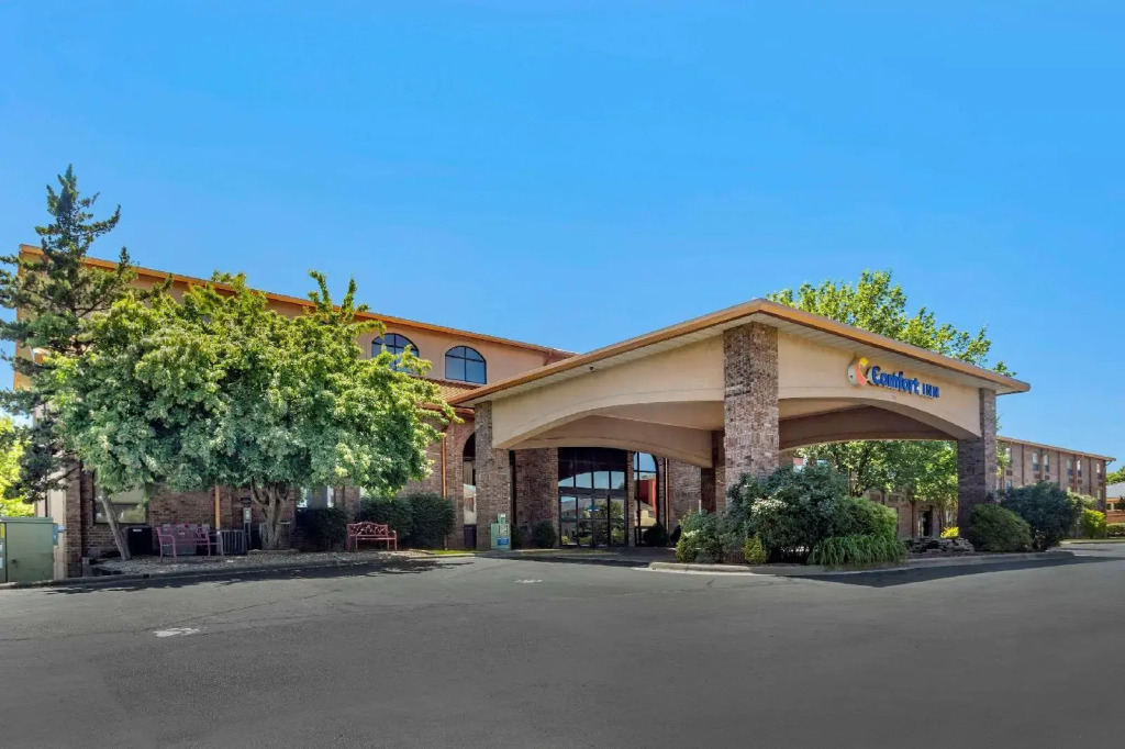 Comfort Inn at Thousand Hills