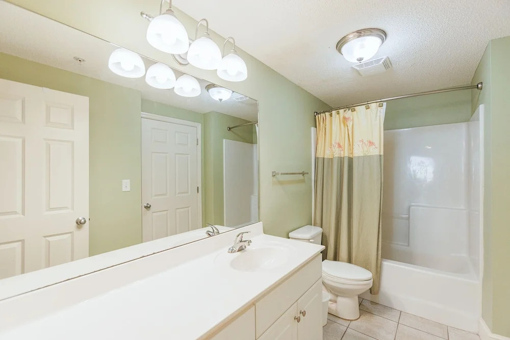 10901 Front Beach Rd Condo OFC 607 2 Bedrooms 2 Bathrooms Condo
