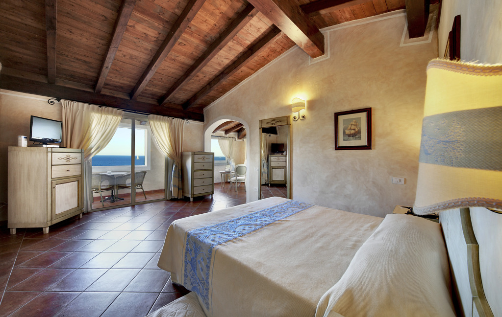 COLONNA RESORT, a Colonna Luxury Beach Hotel, Porto Cervo