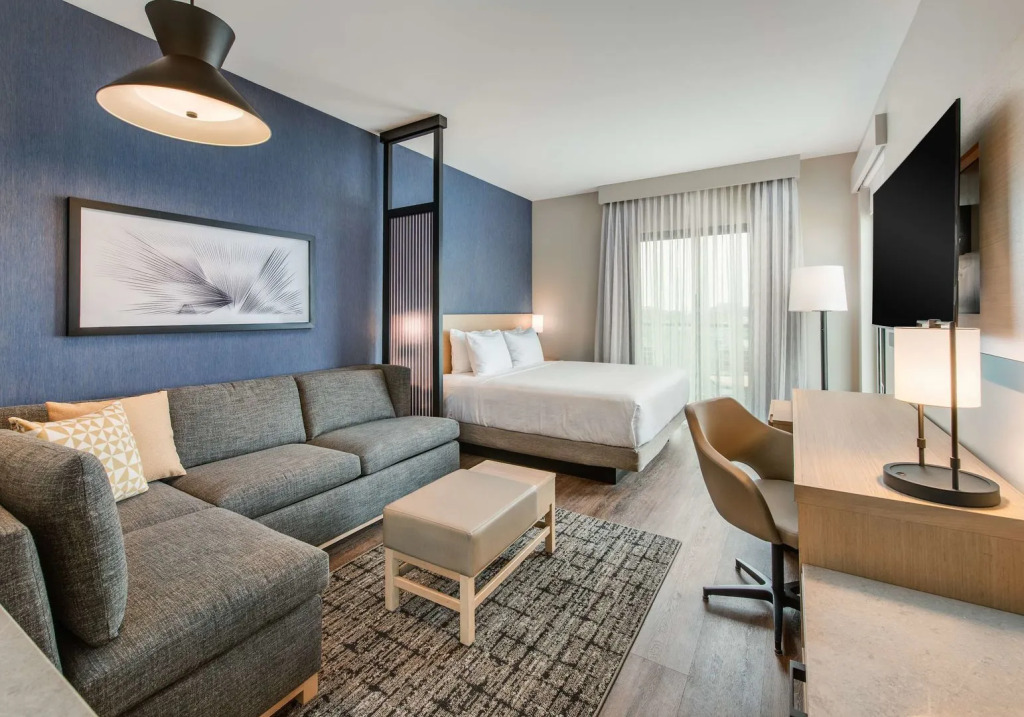 Hyatt Place Newark-Main Street