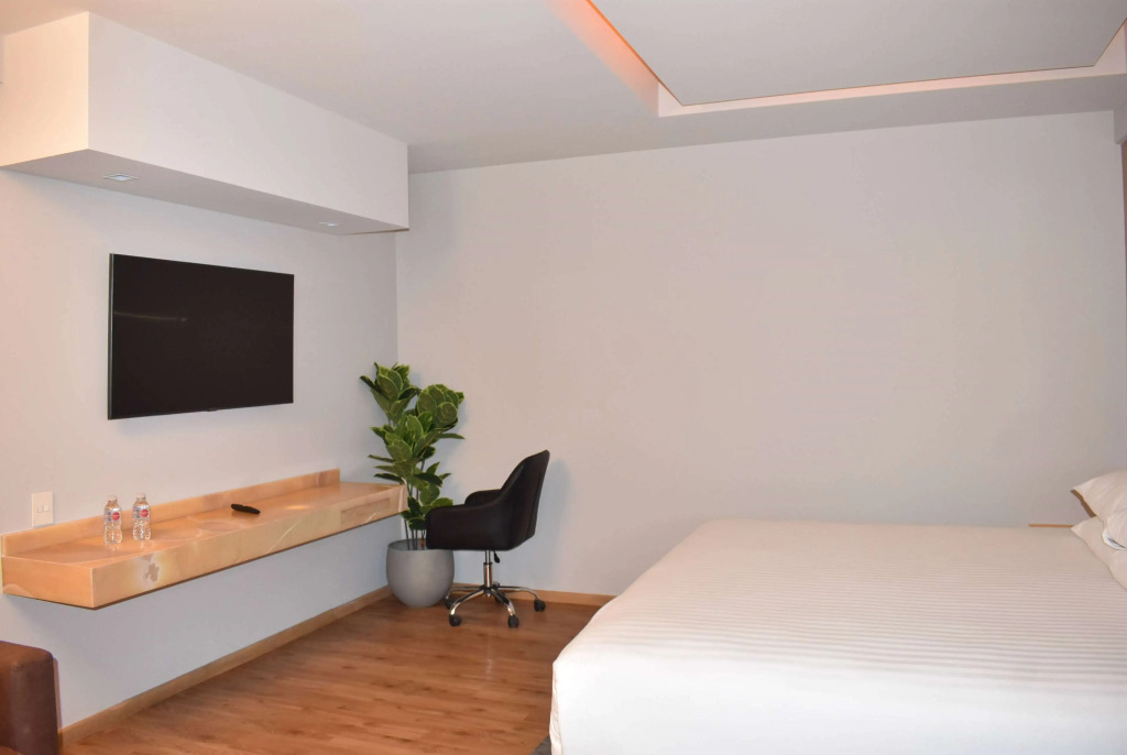 Ramada by Wyndham Mexico City Santa Fe