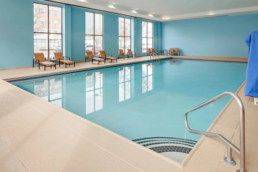 Hampton Inn Louisville Downtown