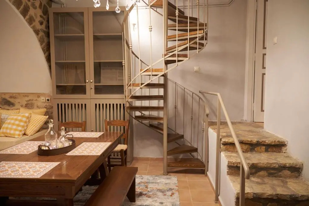 Dandy Villas Dimitsana - a family ideal charming home in a quaint historic neighborhood - 2 fireplaces for romantic nights