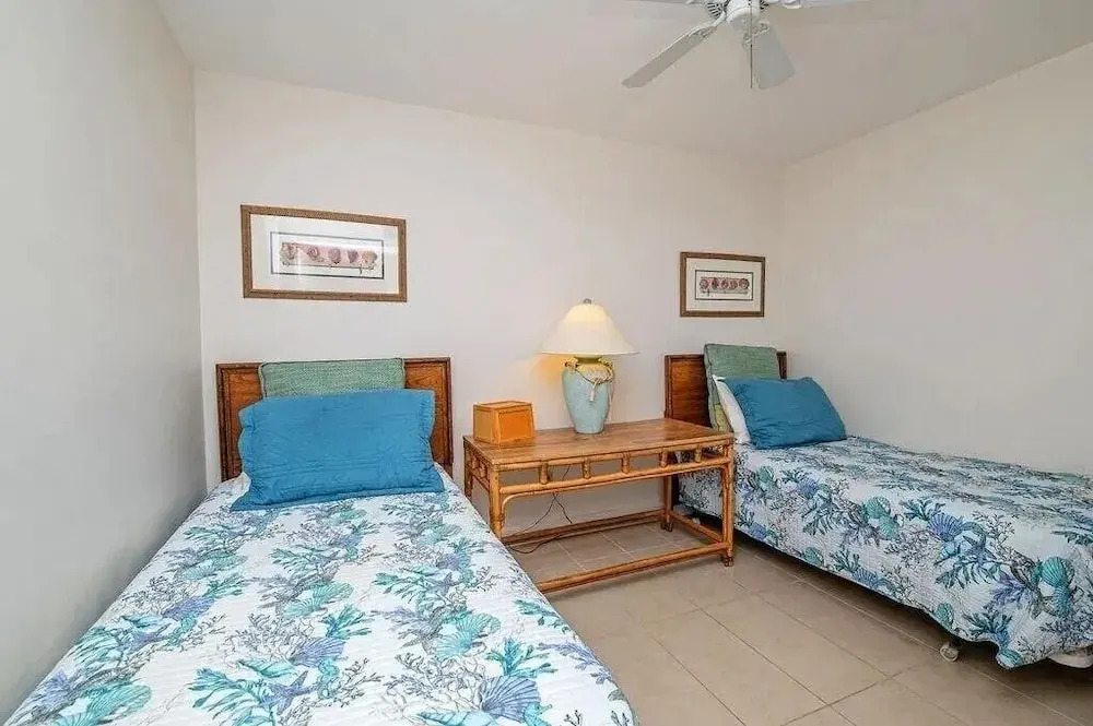 Updated Oceanfront, Oceanviews! 5 Hot Tubs 2 Resort Pools! Trolley St Augustine Beach