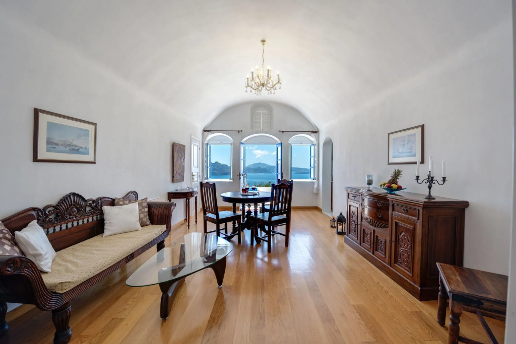 Chelidonia Luxury Suites - Adults Only