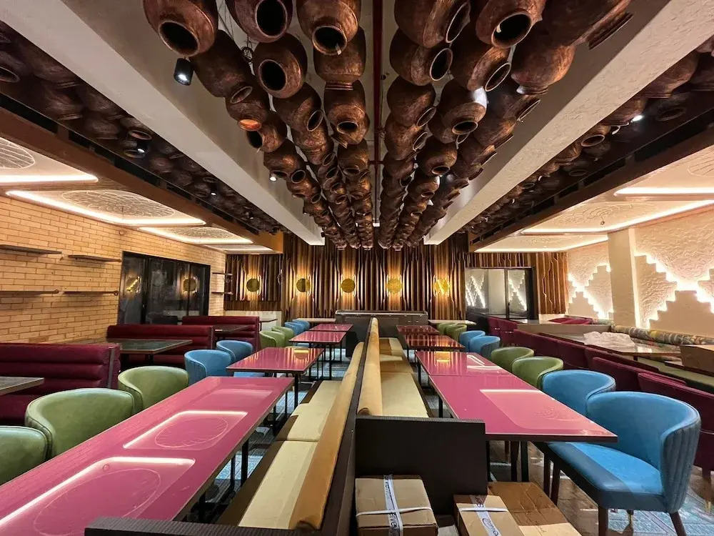 Hotel Mumbai House Valnai Malad