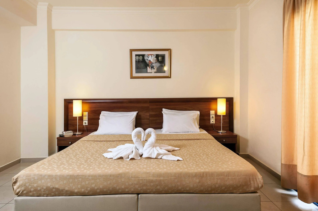 Adelais Hotel