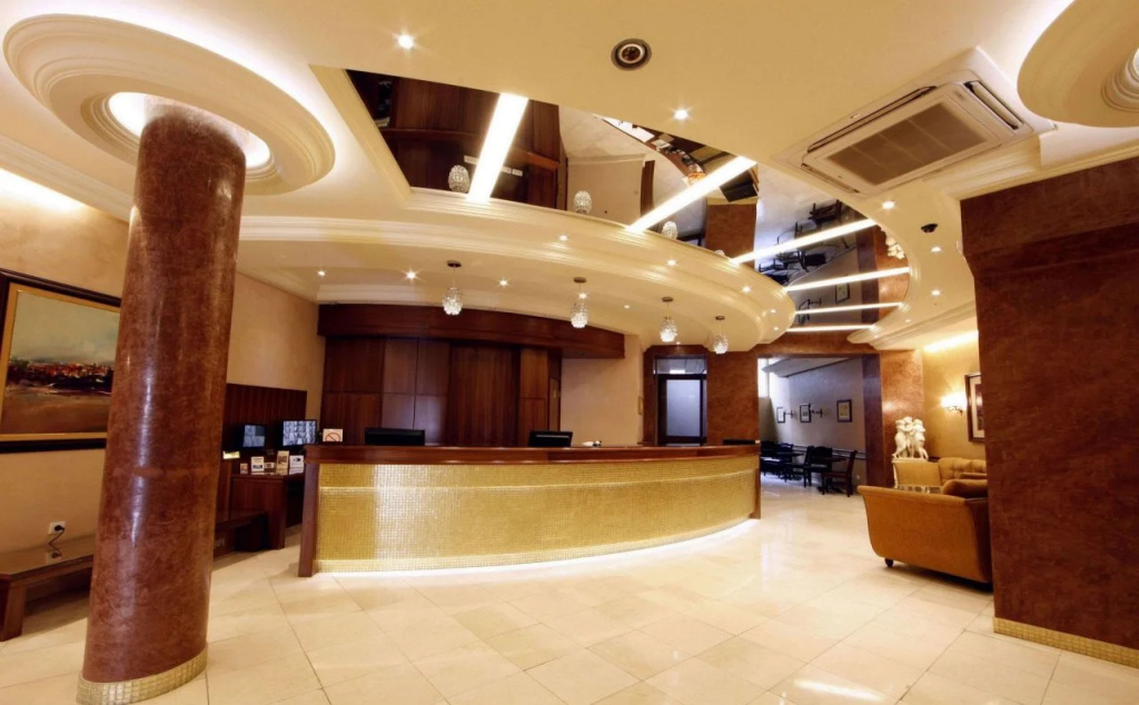 Hotel Majestic