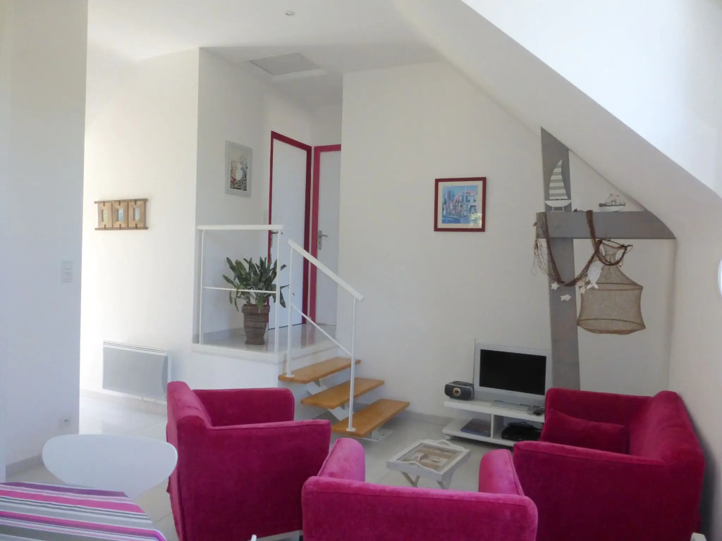 Very nice holiday appartment with private terrace, Erquy