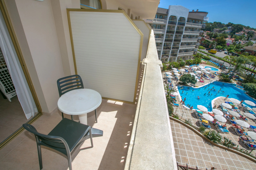 Ponient Dorada Palace by PortAventura World - Available rates with tickets to PortAventura Park & Ferrari Land